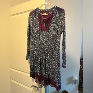 Gap Mini Dress - long sleeves, so perfect for Fall with some boots!